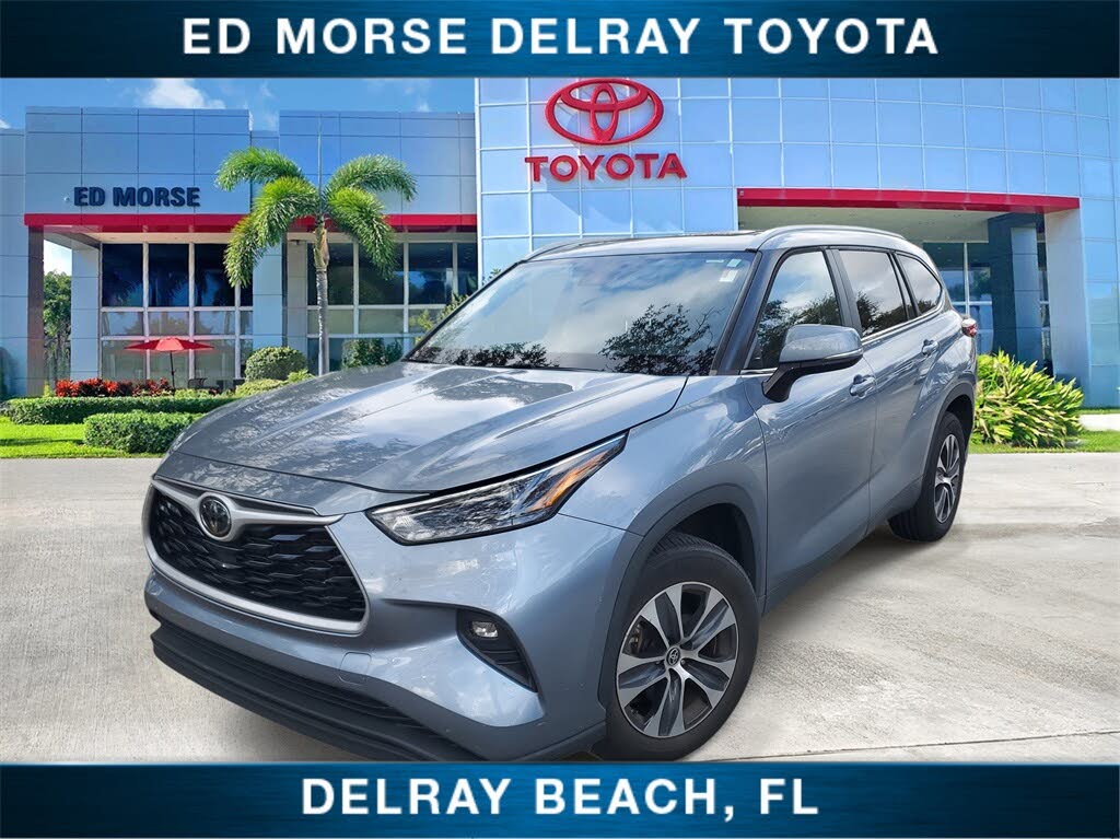 2023 Toyota Highlander XLE FWD