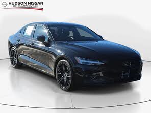 Volvo S60 B5 Plus Black Edition FWD