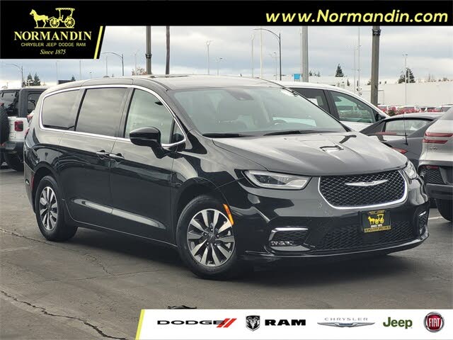 2024 Chrysler Pacifica Hybrid Select FWD