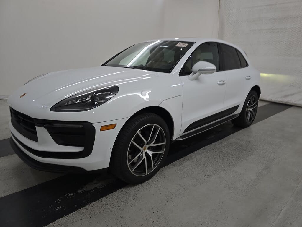 2024 Porsche Macan AWD