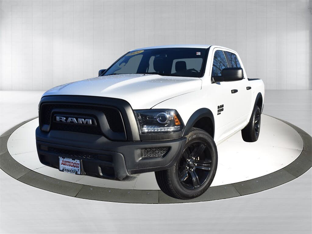 2024 RAM 1500 Classic Warlock Crew Cab 4WD