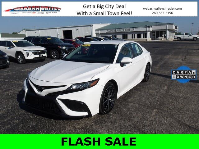 2024 Toyota Camry SE FWD