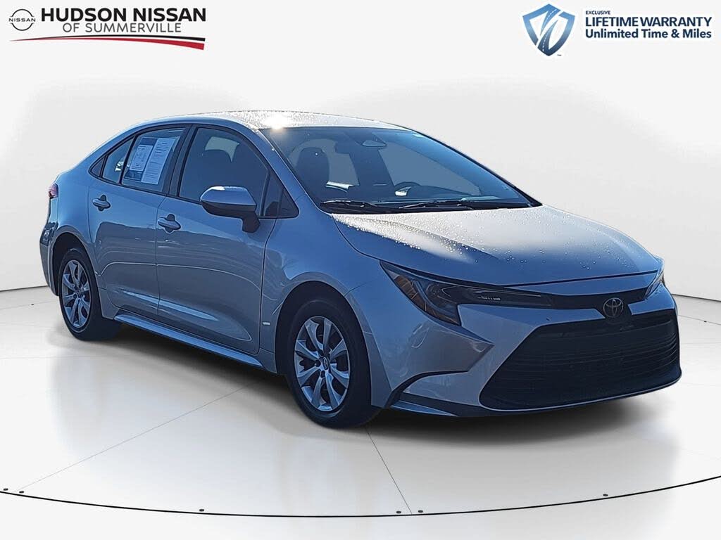 2024 Toyota Corolla LE FWD