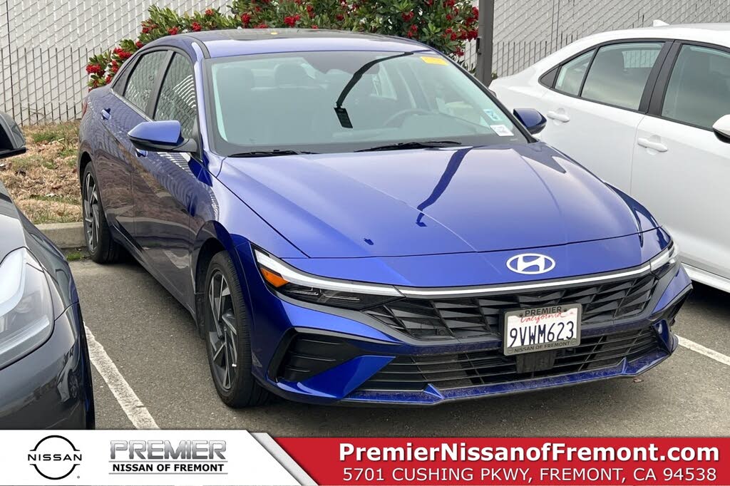 2025 Hyundai Elantra Hybrid Limited FWD