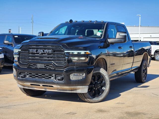2025 RAM 3500 Laramie Crew Cab LB 4WD