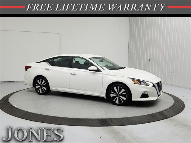 2021 Nissan Altima 2.5 SV FWD