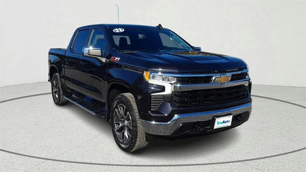 2022 Chevrolet Silverado 1500 LT Crew Cab 4WD