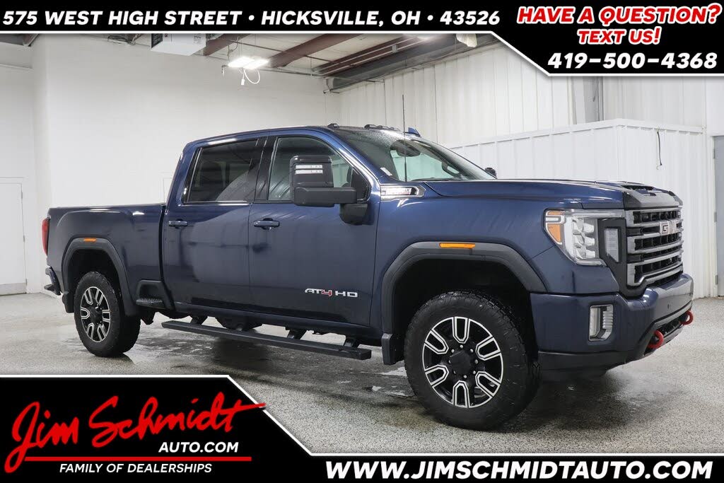 2022 GMC Sierra 3500HD AT4 Crew Cab 4WD