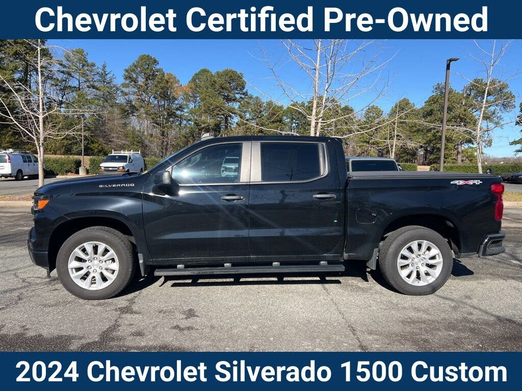 2024 Chevrolet Silverado 1500 Custom Crew Cab 4WD