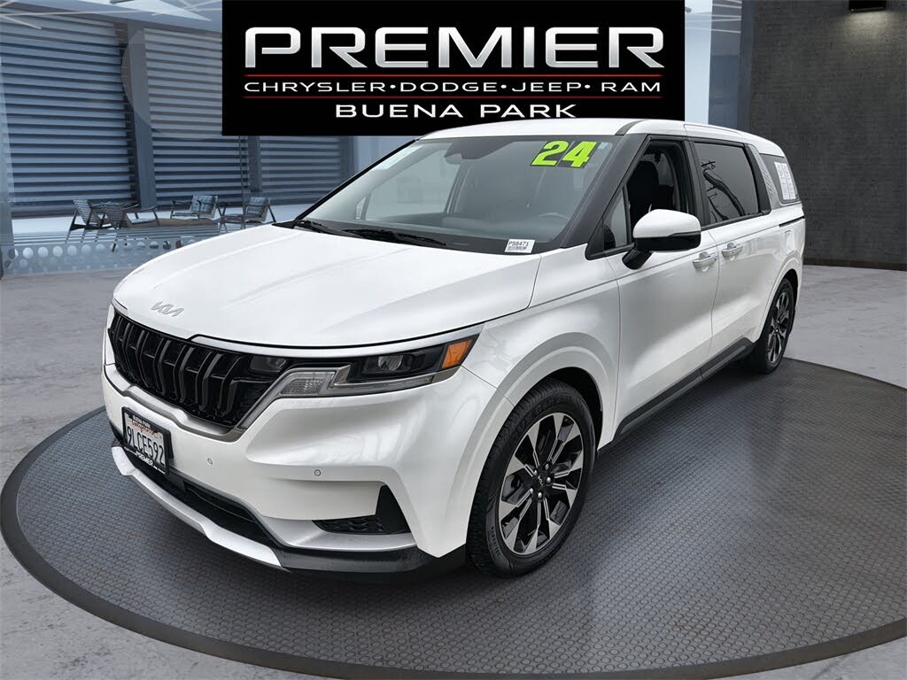 2024 Kia Carnival EX FWD