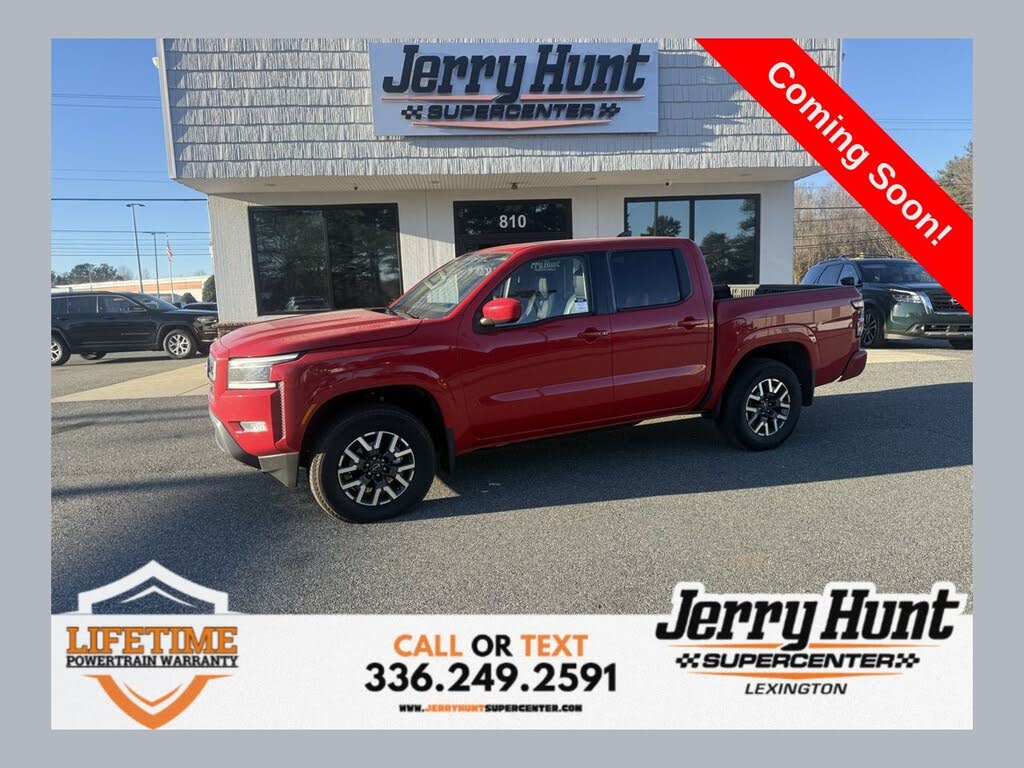 2024 Nissan Frontier SL 4dr Crew Cab 4WD