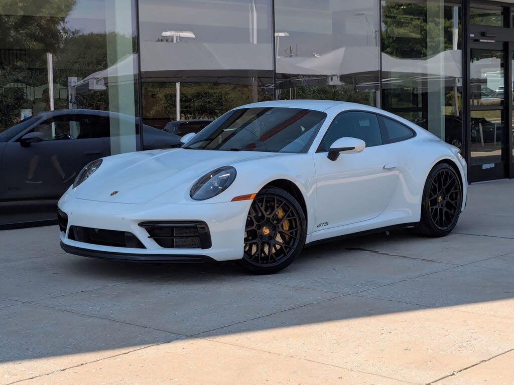 2024 Porsche 911 Carrera GTS Coupe RWD