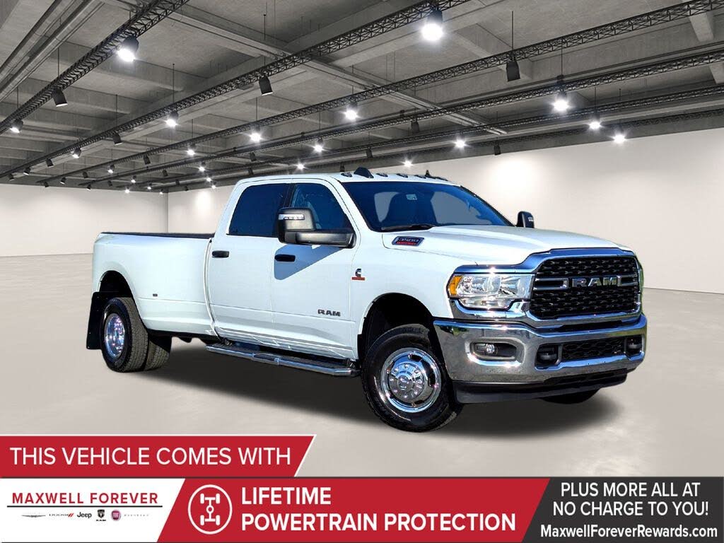 2024 RAM 3500 Big Horn Crew Cab LB DRW 4WD