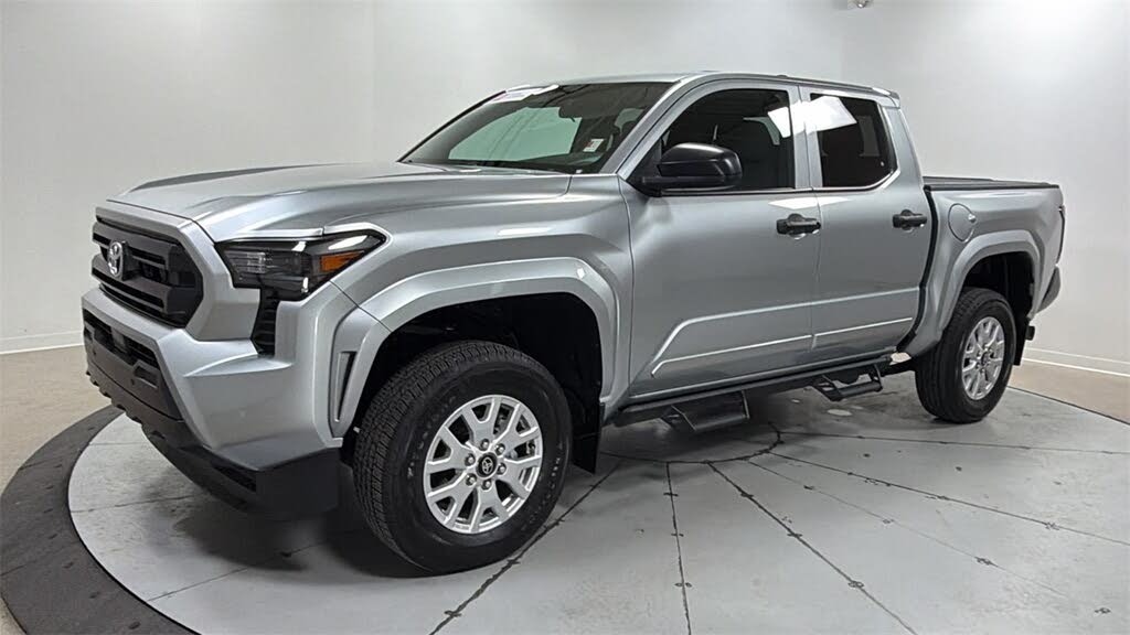 2024 Toyota Tacoma SR Double Cab 4WD