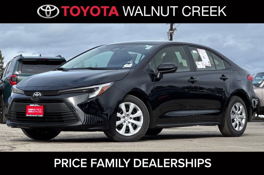 2026 Toyota Corolla Hybrid LE FWD