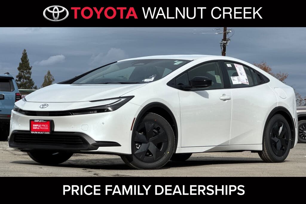 2026 Toyota Prius LE FWD