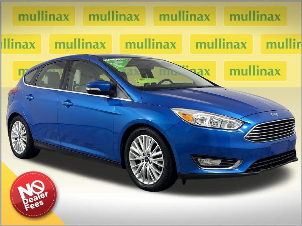 2016 Ford Focus Titanium Hatchback