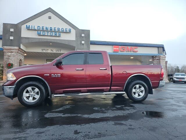 2016 RAM 1500 SLT Quad Cab 4WD