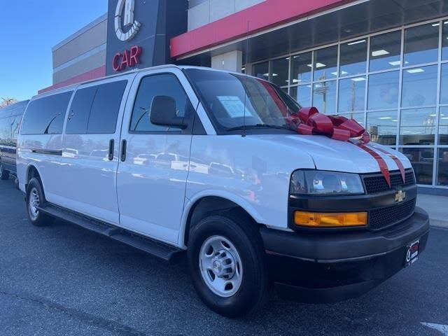 2022 Chevrolet Express 3500 LS Extended RWD