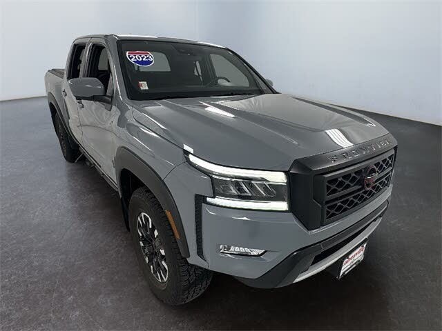 2023 Nissan Frontier PRO-4X Crew Cab 4WD
