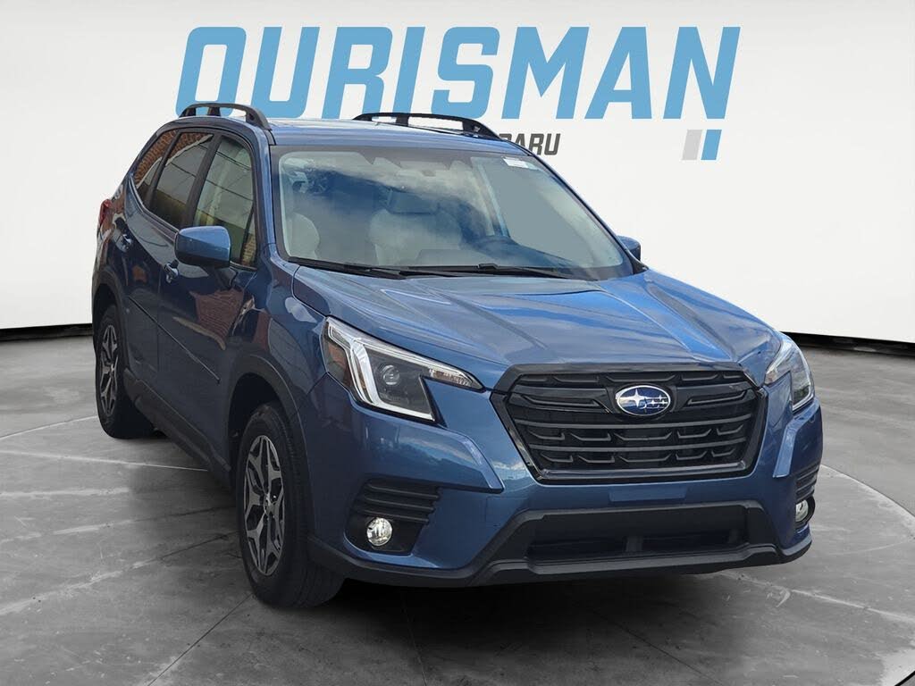 2023 Subaru Forester Premium Crossover AWD