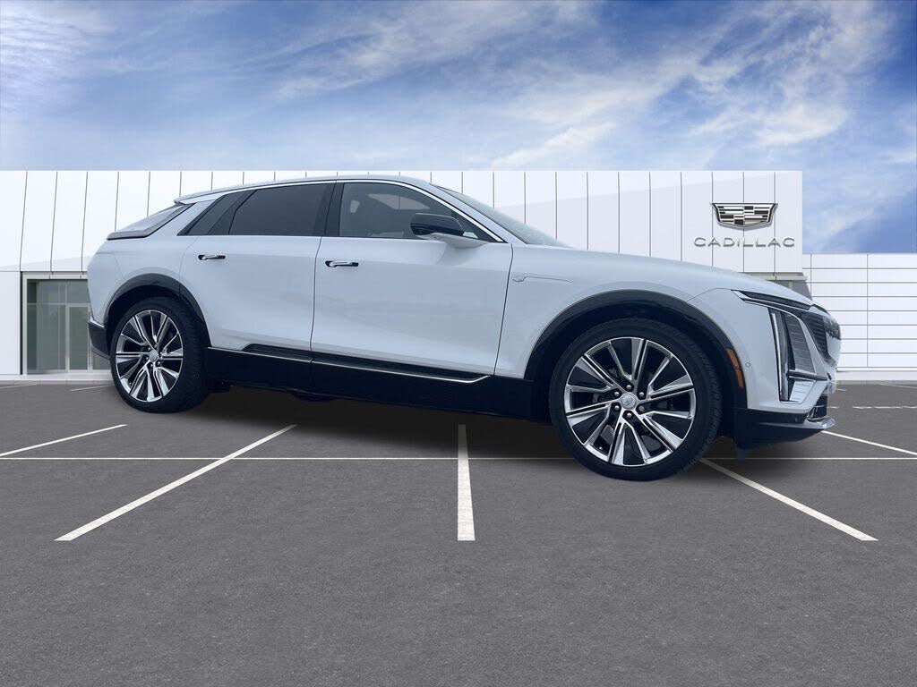 2024 Cadillac LYRIQ Luxury 3 AWD