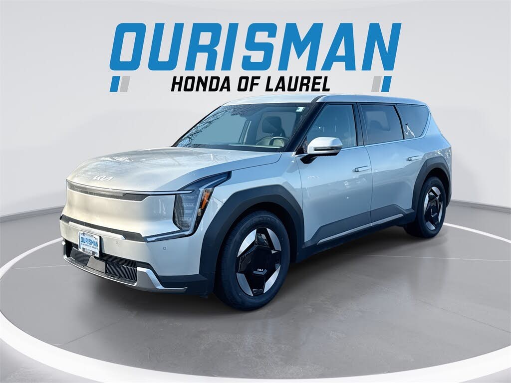 2024 Kia EV9 Light Long Range RWD