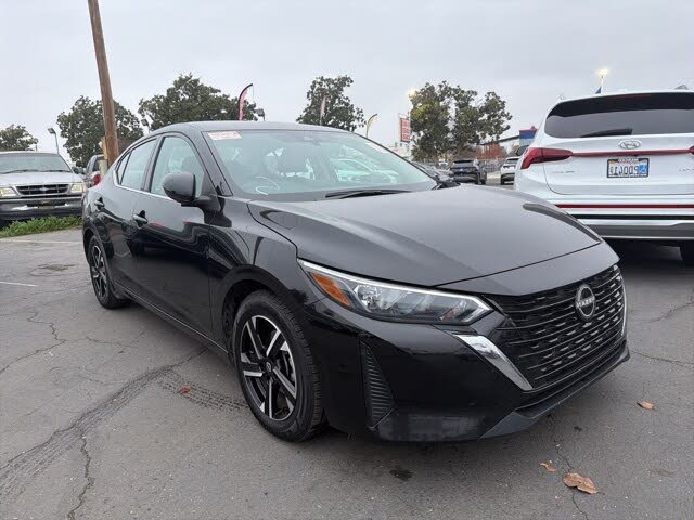 2024 Nissan Sentra SV FWD