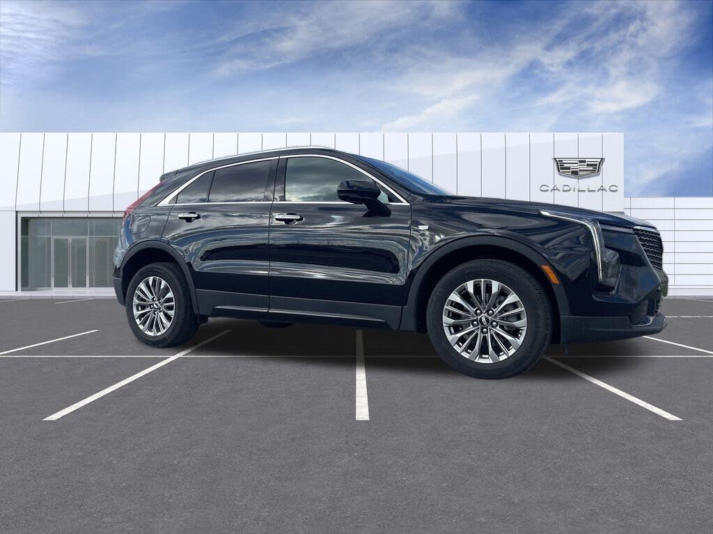 2025 Cadillac XT4 Premium Luxury AWD