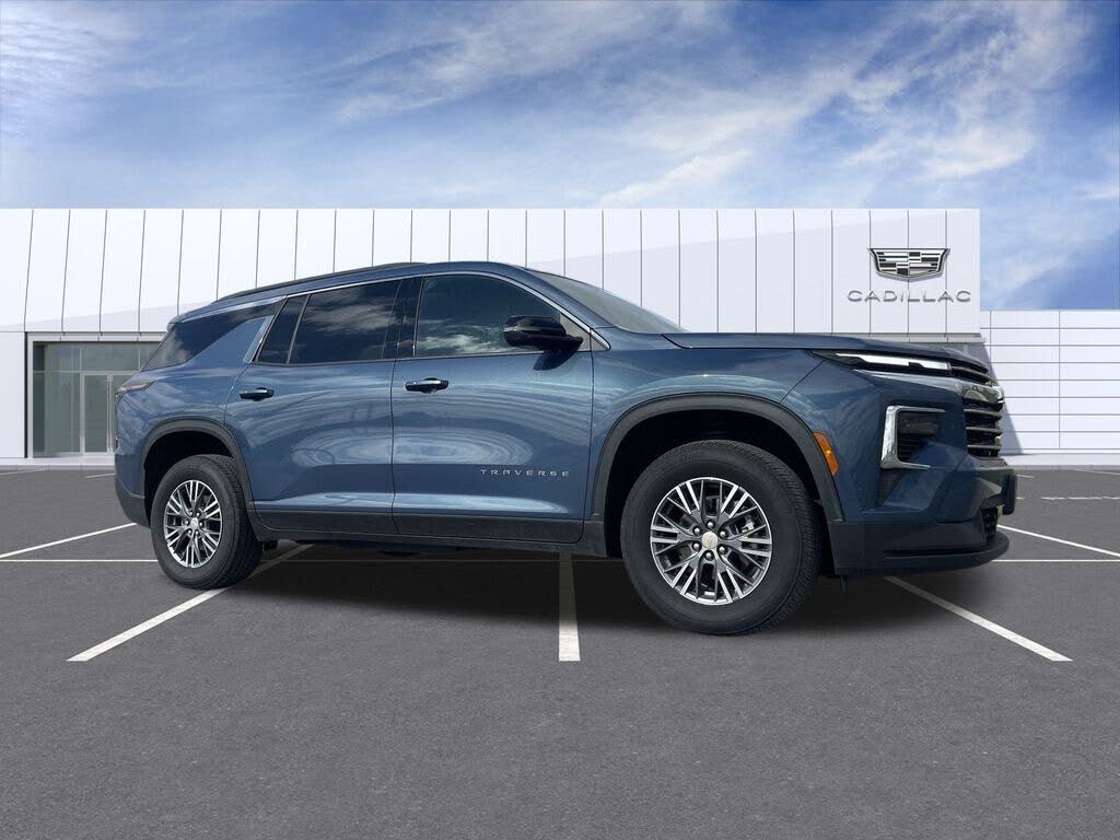 2025 Chevrolet Traverse LT AWD