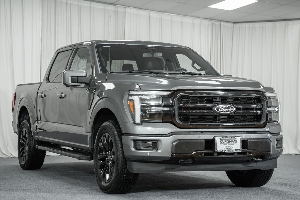2025 Ford F-150 Lariat SuperCrew 4WD