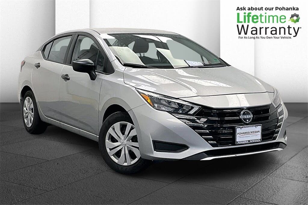 2025 Nissan Versa S FWD