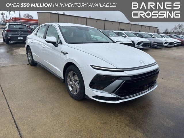 2026 Hyundai Sonata SE FWD