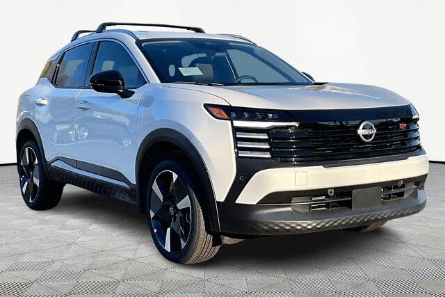 2026 Nissan Kicks SR FWD