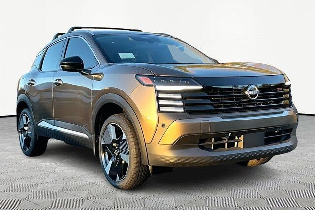 2026 Nissan Kicks SR FWD