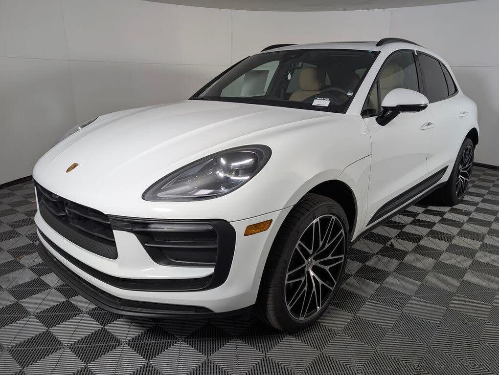 2026 Porsche Macan