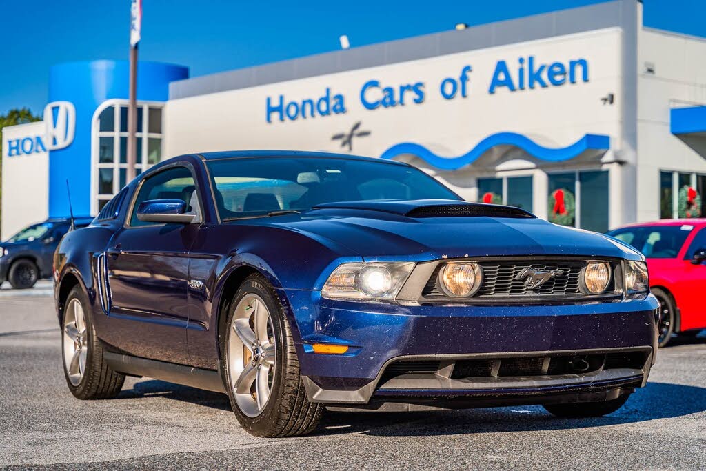 2012 Ford Mustang GT Premium Coupe RWD