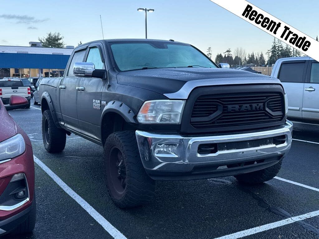 2015 RAM 2500 SLT Crew Cab 4WD
