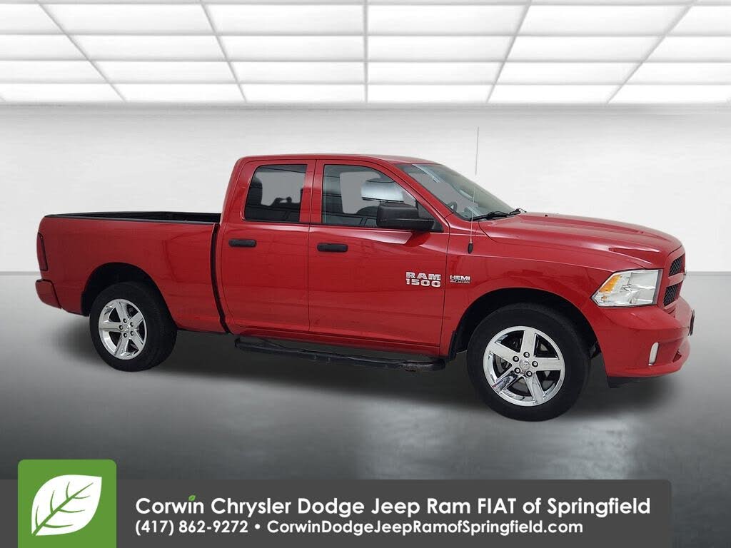 2017 RAM 1500 Express Quad Cab 4WD