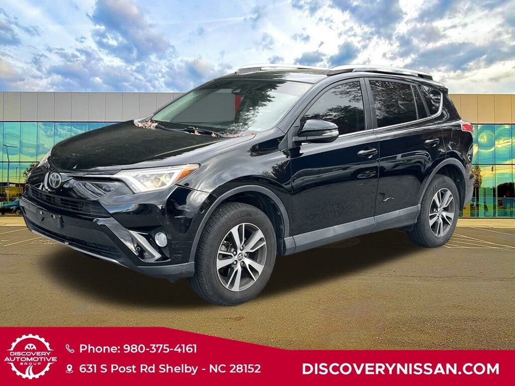 2017 Toyota RAV4 XLE