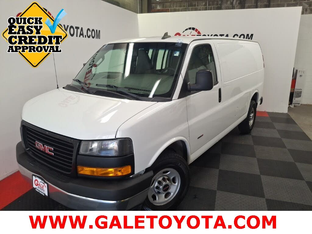 2019 GMC Savana Cargo 2500 RWD