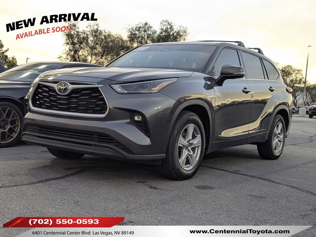 2022 Toyota Highlander Hybrid LE FWD