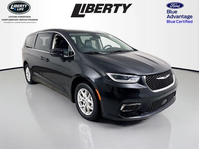 2023 Chrysler Pacifica Touring L FWD