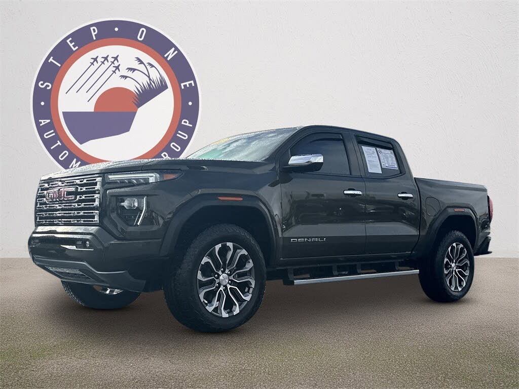 2023 GMC Canyon Denali Crew Cab 4WD