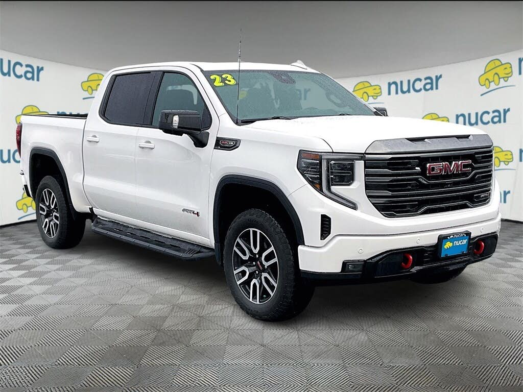 2023 GMC Sierra 1500 AT4 Crew Cab 4WD