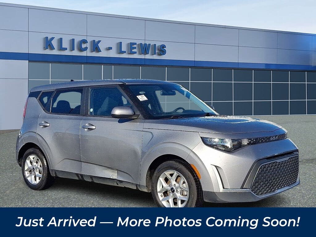 2023 Kia Soul LX FWD
