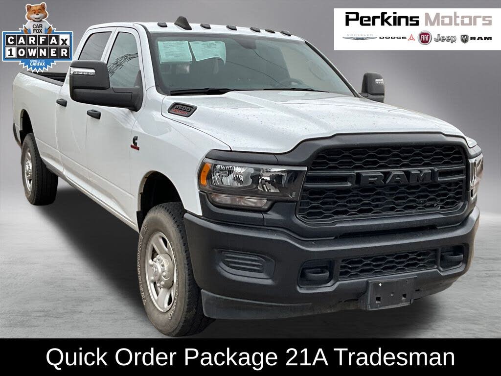 2023 RAM 3500 Tradesman Crew Cab LB 4WD