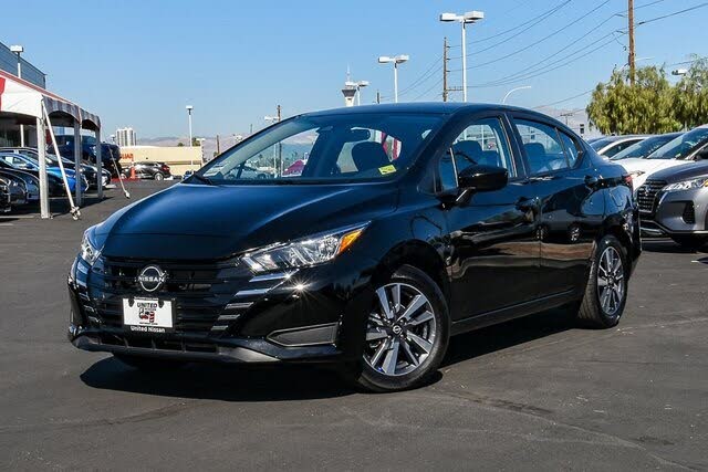 2025 Nissan Versa SV FWD