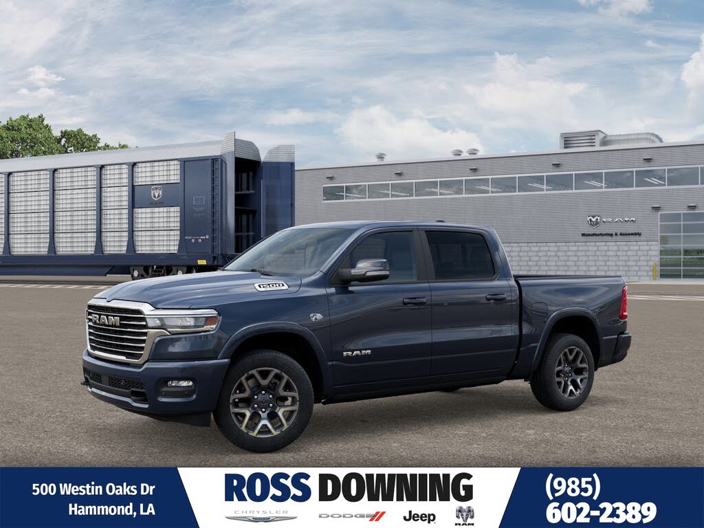 2026 RAM 1500 Laramie Crew Cab 4WD