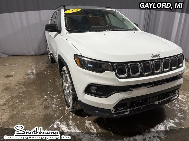 2022 Jeep Compass Latitude Lux 4WD